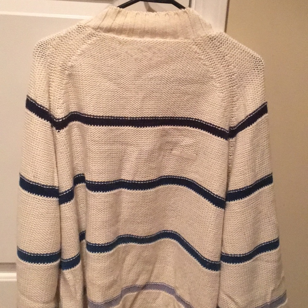 Azzure turtle neck sweater